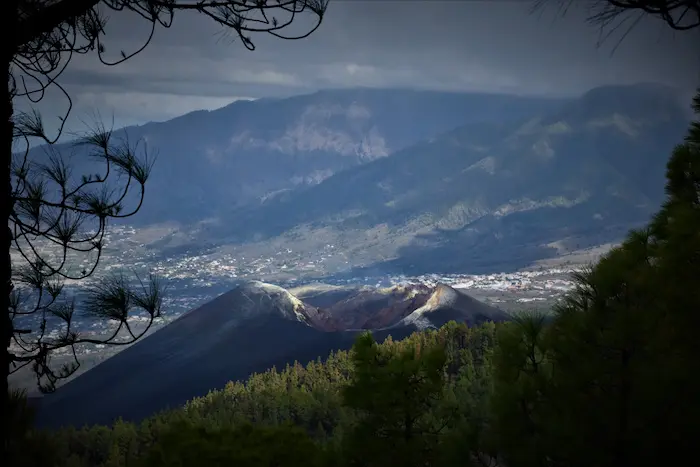 Aufgrund des Vulkanausbruchs der Cumbre Vieja